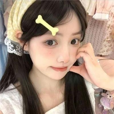 飘动的红丝带